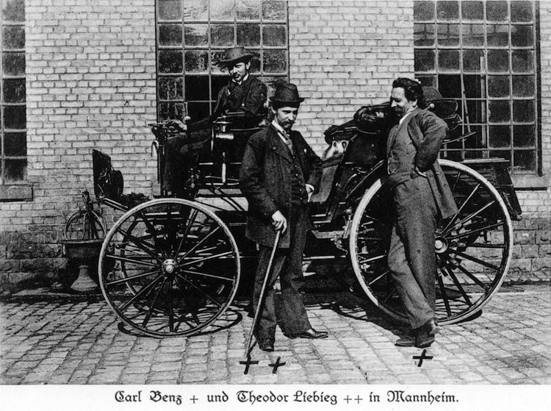 Дальнее путешествие барона фон Либиха 125 лет назад на Benz Victoria.
