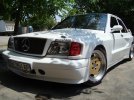 Mercedes_190e_2_0_w201_widebody_1.jpg