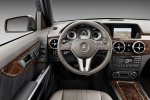 Mercedes-GLK-2012-Innenraum-fotoshowImage-e373be1e-580283.jpg