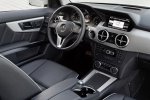 Mercedes-GLK-2012-Innenraum-fotoshowImage-4b49beb7-580285.jpg