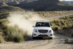 Mercedes-GLK-2012-Front-fotoshowImage-5aa38c3f-580275.jpg