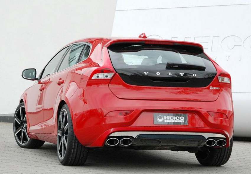 Tyuning-Volvo-V40-2012-eshhyo-foto.jpg