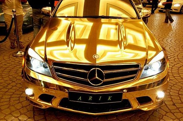car-humor-joke-funny-golden-gold-goldcar-mercedes-lexus-bmw-11.jpg