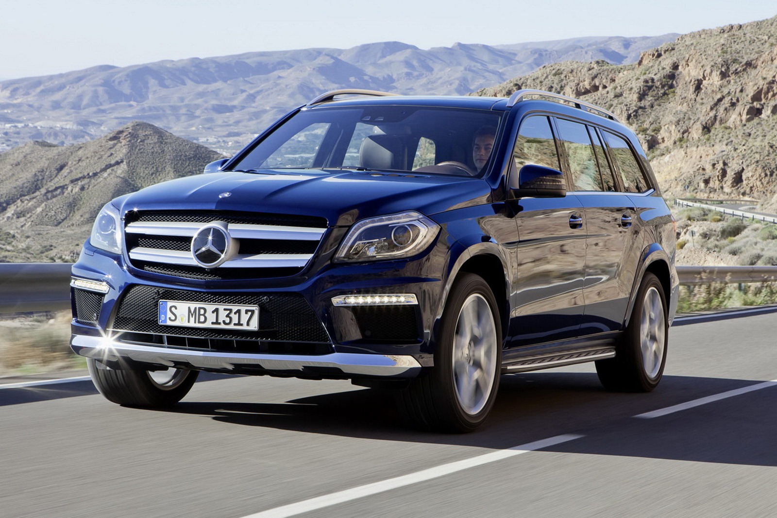 2013-Mercedes-GL-1%25255B2%25255D.jpg